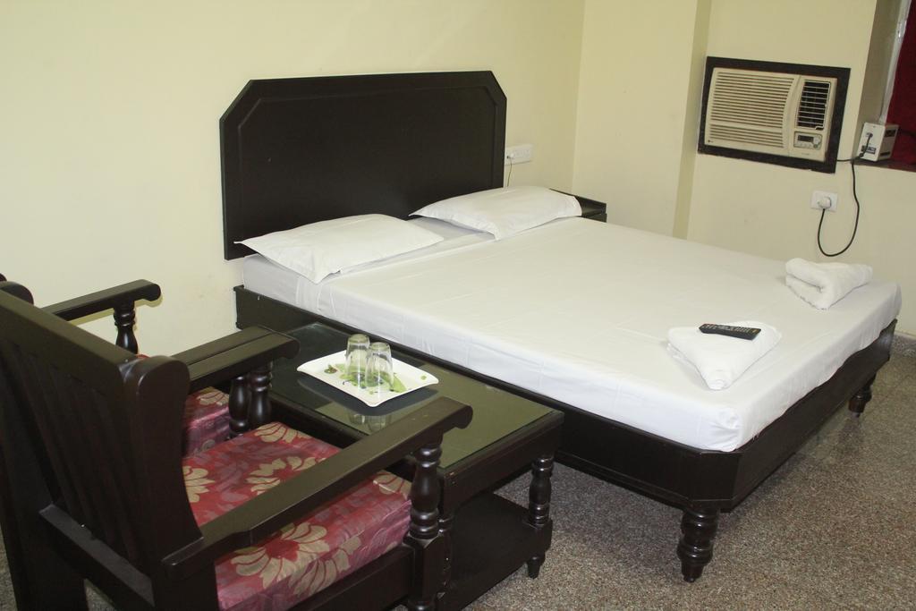 Hotel Vijayabhanu 비사카파트남 객실 사진